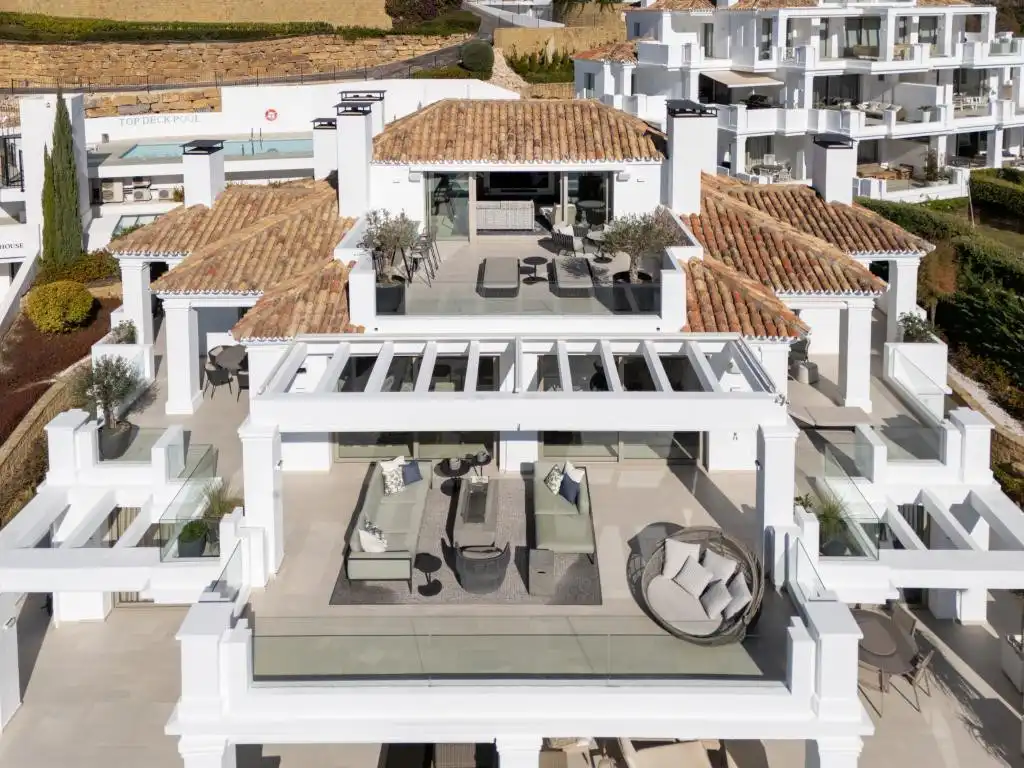 Àtic amb piscina en venda a Nueva Andalucía, imagen 4