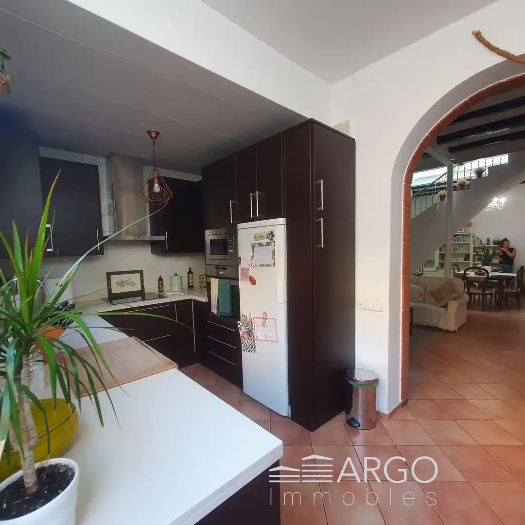 Casa adosada en venta en Carrer de Colom, Centre