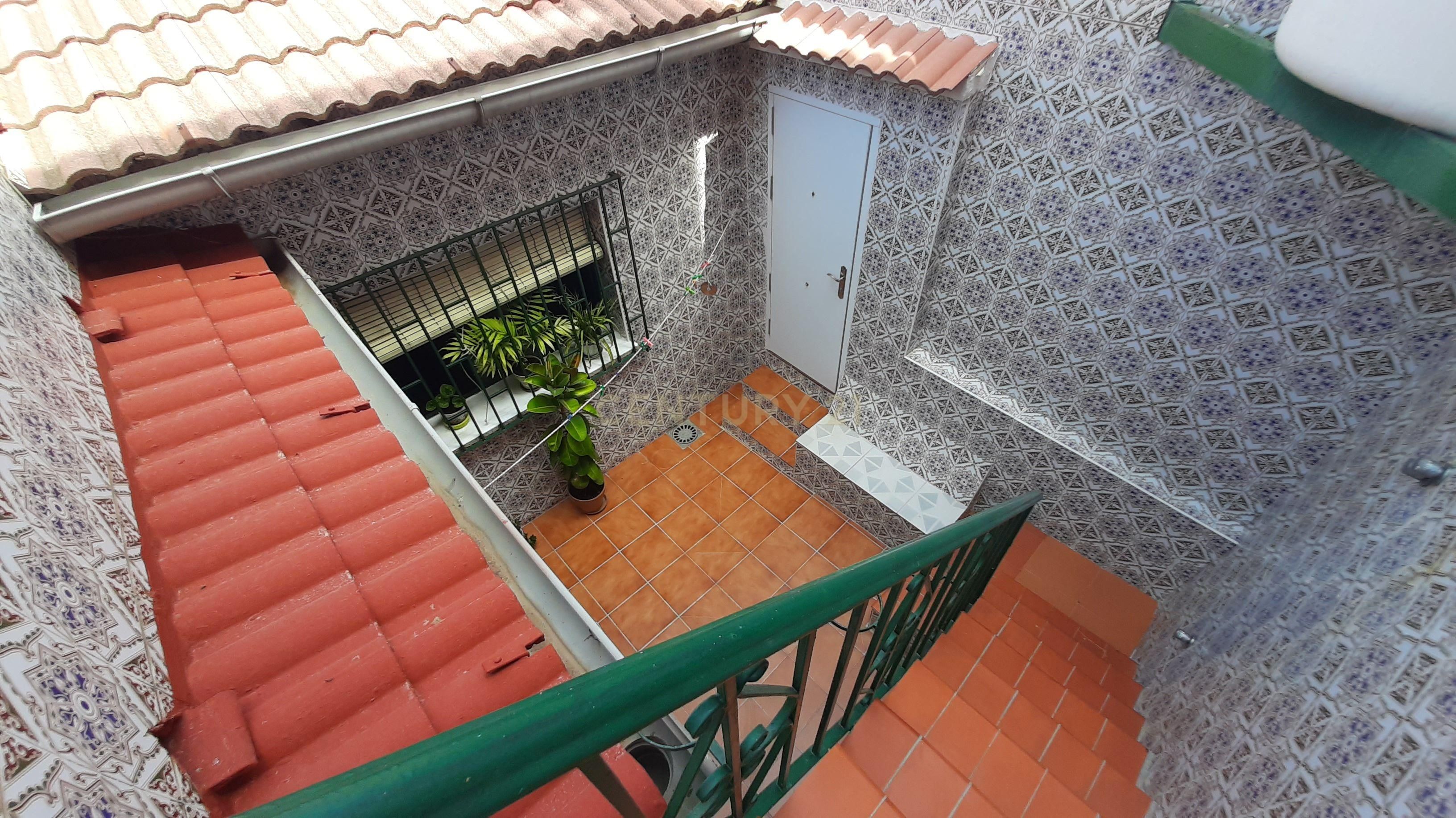 Balcony of House or chalet for sale in Málaga Capital  with Storage room, Washing machine and TV