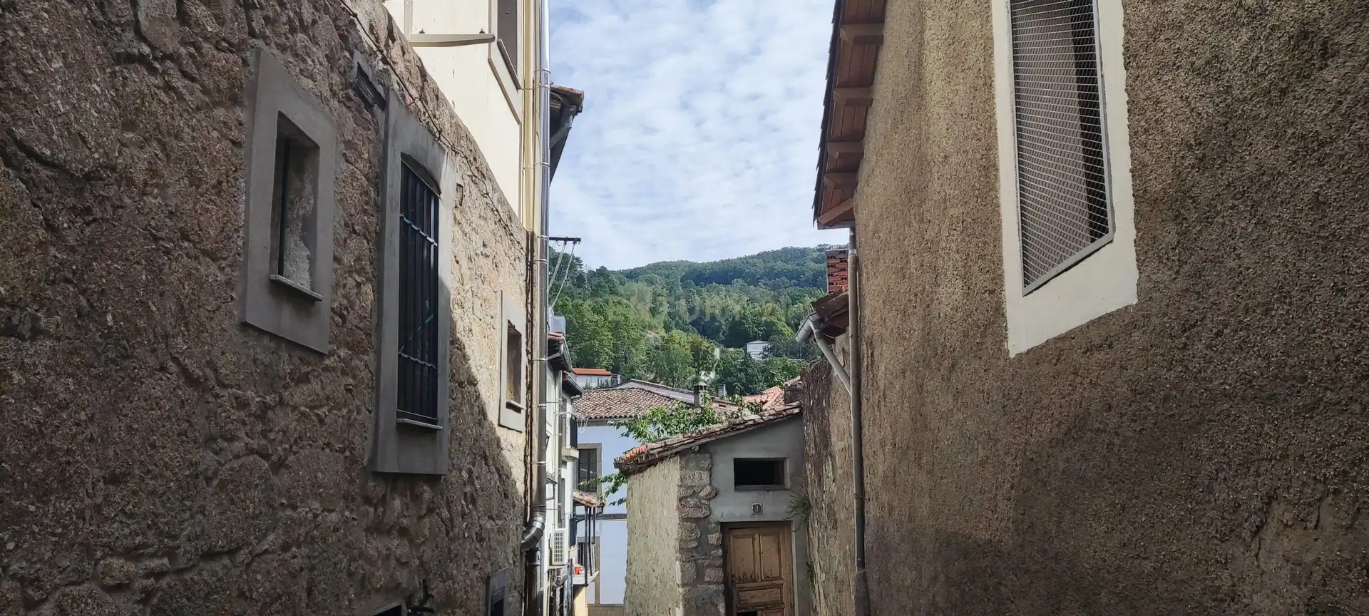 Exterior view of Houses for sale in Baños de Montemayor  with Air Conditioner, Balcony and Alarm