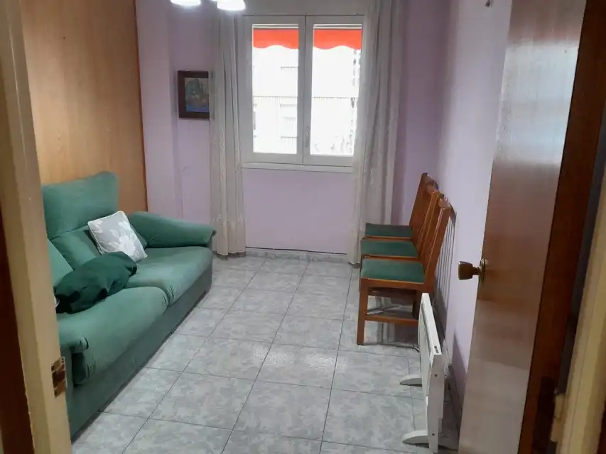 Sala d'estar de Pis en venda en Sant Cugat del Vallès amb Aire condicionat, Calefacció i Parquet