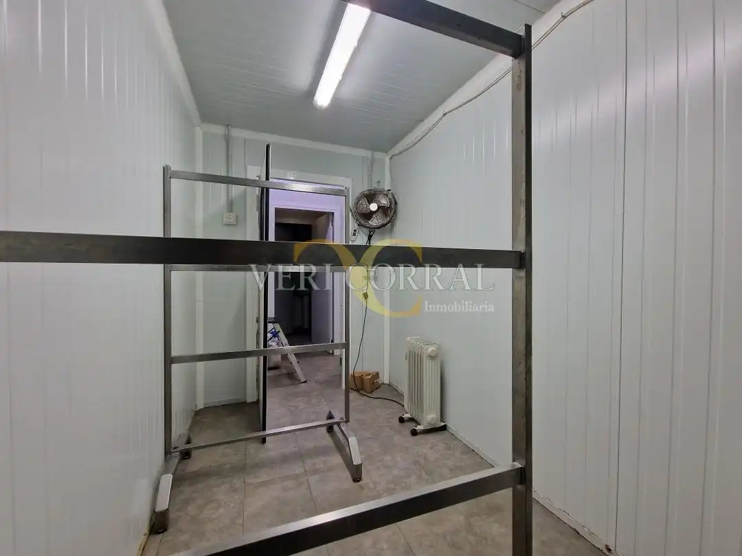 Local en venta en Calle Río Bedón, Posada - Barro
