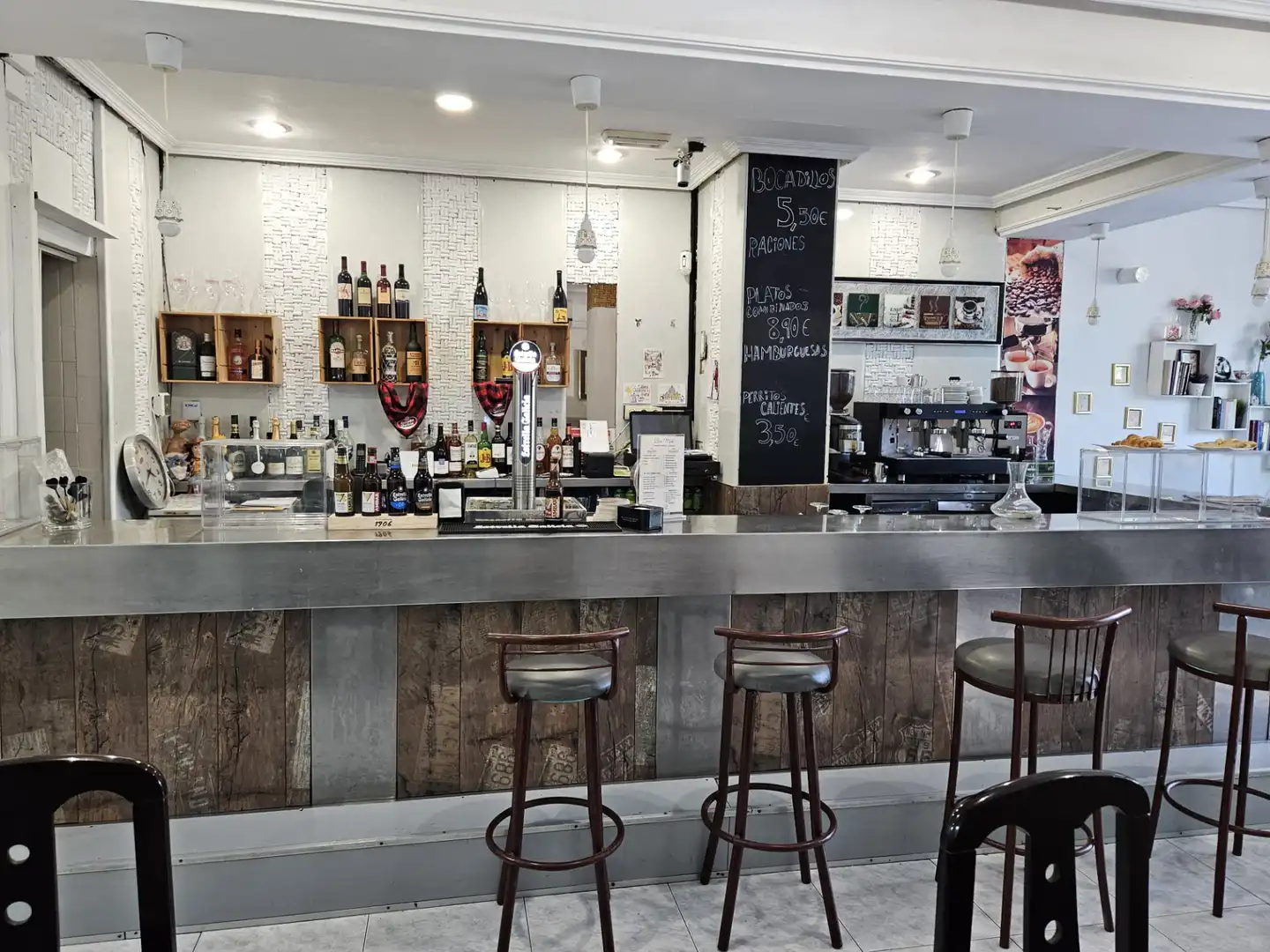 Local comercial en traspaso en Calle de los Hermanos Gambra, imagen 12
