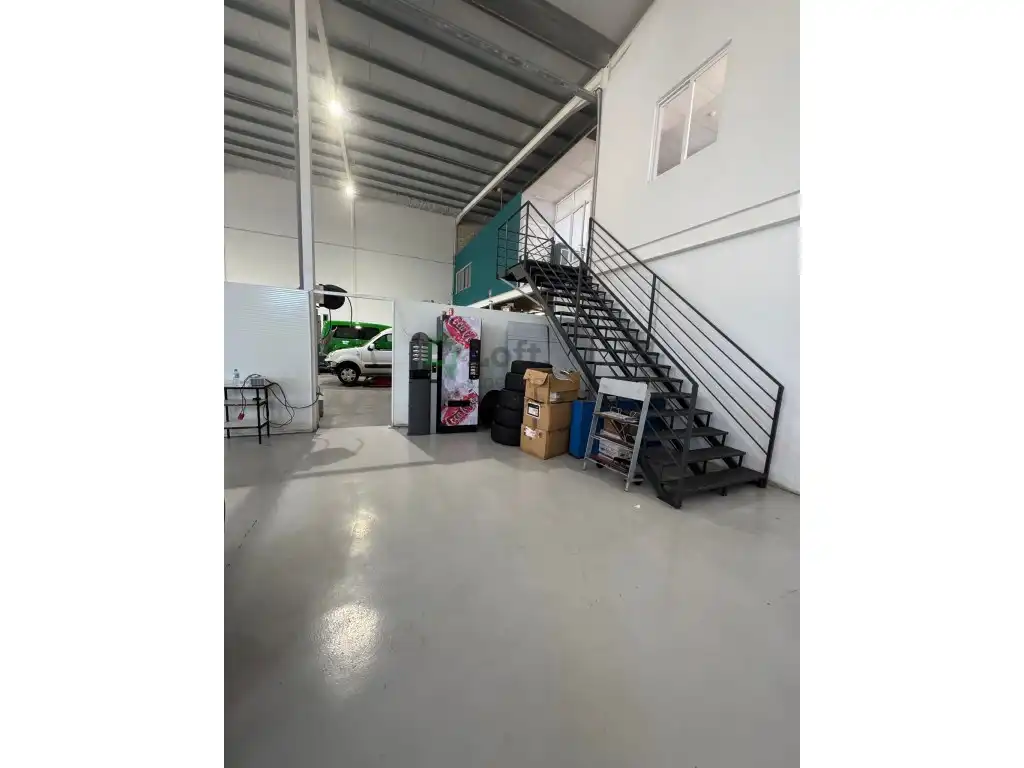 Nave industrial en venta en Olivenza, imagen 4