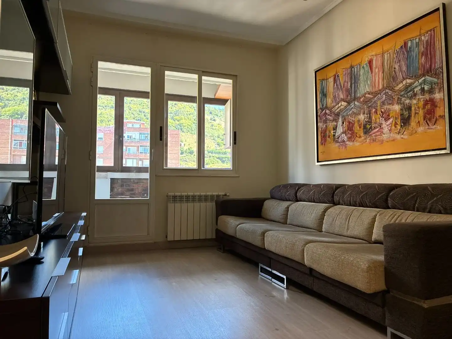 Living room of Flat for sale in Bilbao   with Balcony