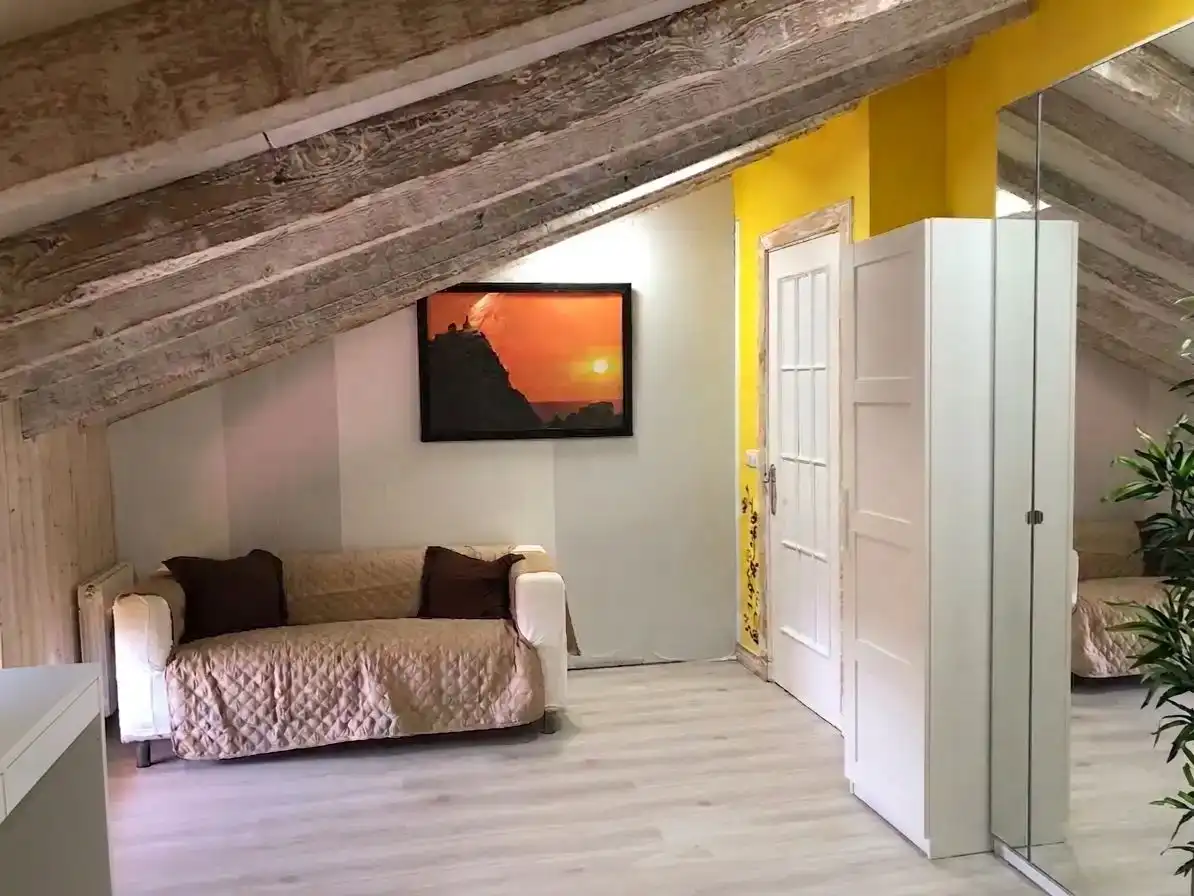 Wohnzimmer von Einfamilien-Reihenhaus zur Miete in Santa Cruz de Bezana
