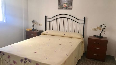 Foto 2 de Piso de alquiler en Puerto Deportivo, Fuengirola