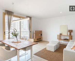 Sala d'estar de Pis de lloguer en Badalona amb Aire condicionat, Calefacció i Moblat
