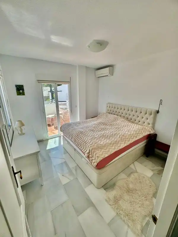 Habitación de Casa o chalet en venta en Almuñécar con Aire acondicionado, Terraza y Piscina