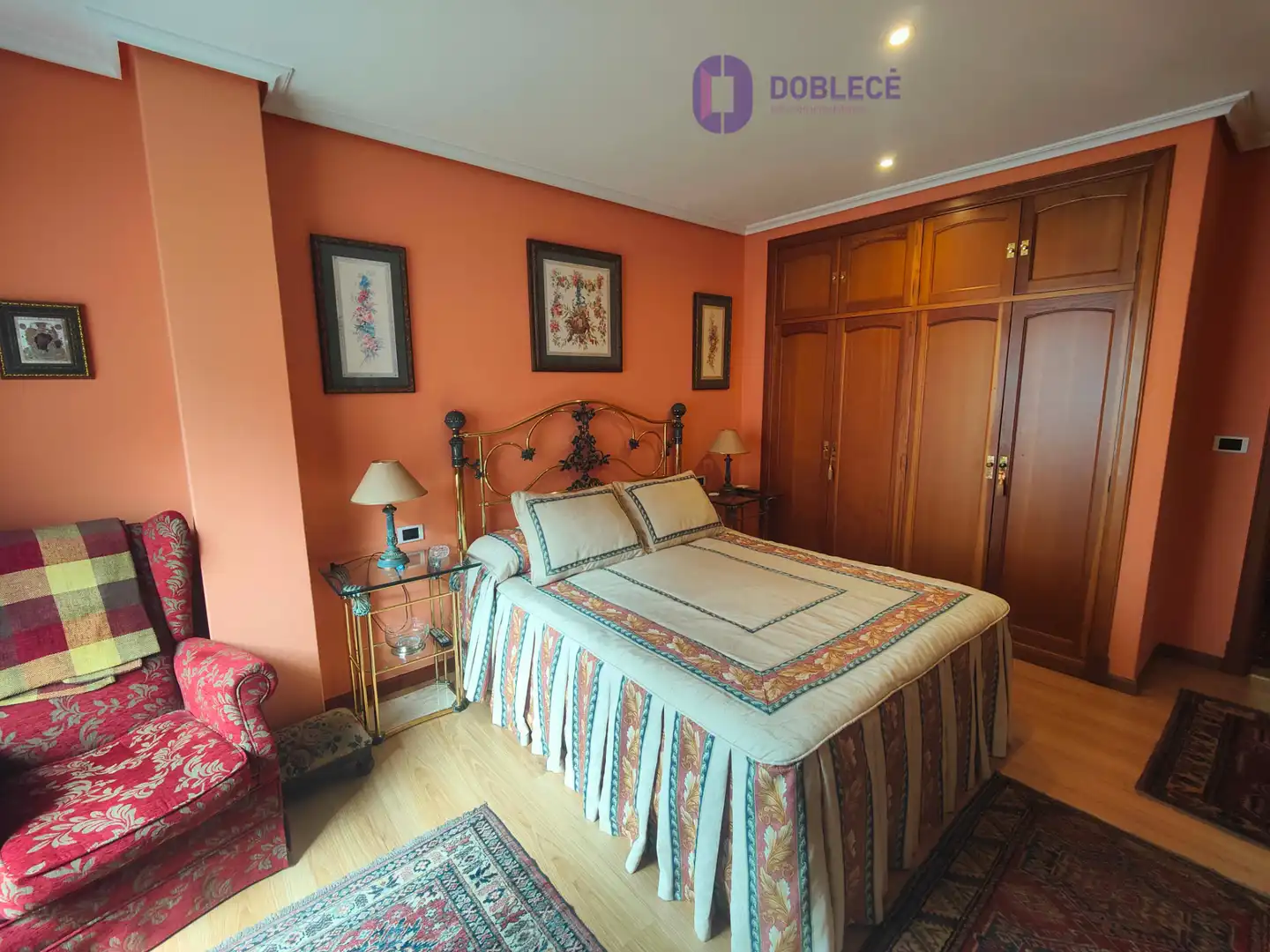 Habitación de Casa adosada en venta en Nigrán con Calefacción, Jardín privado y Parquet