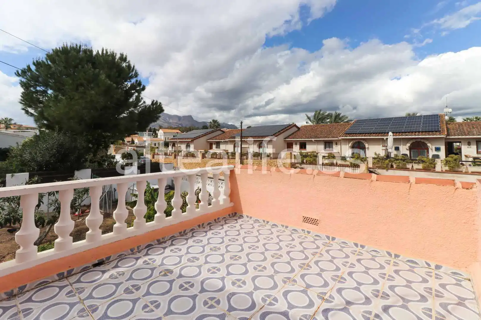 Exterior view of Houses for sale in L'Alfàs del Pi  with Air Conditioner, Private garden and Terrace