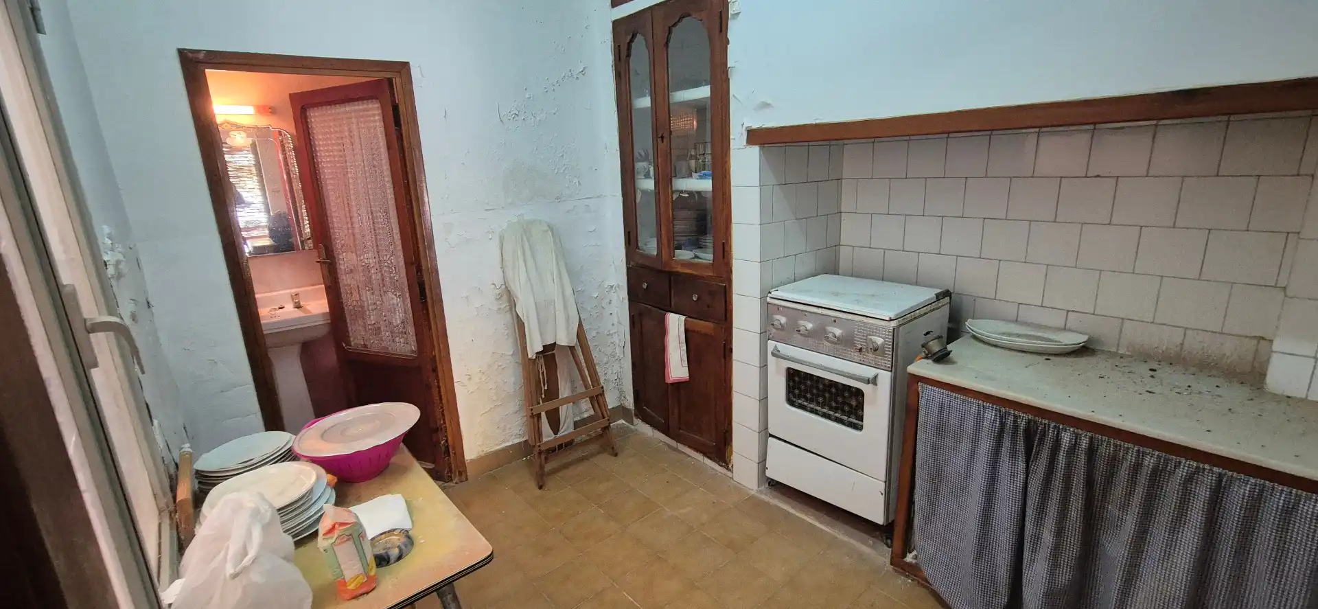 Cuina de Casa o xalet en venda en Miramar amb Terrassa i Balcó