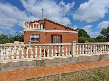Country house for sale in del Burgar
