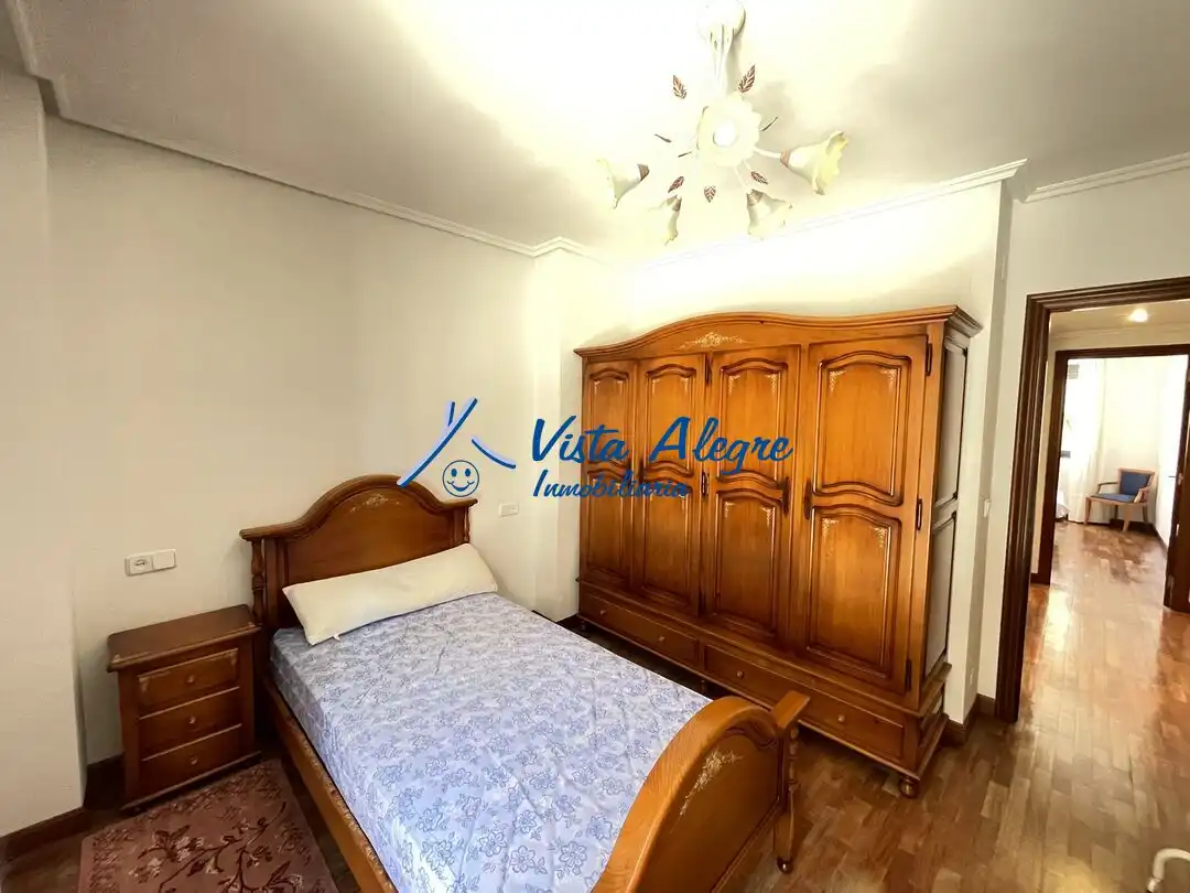 Schlafzimmer von Wohnungen zur Miete in Haro mit Heizung und Terrasse