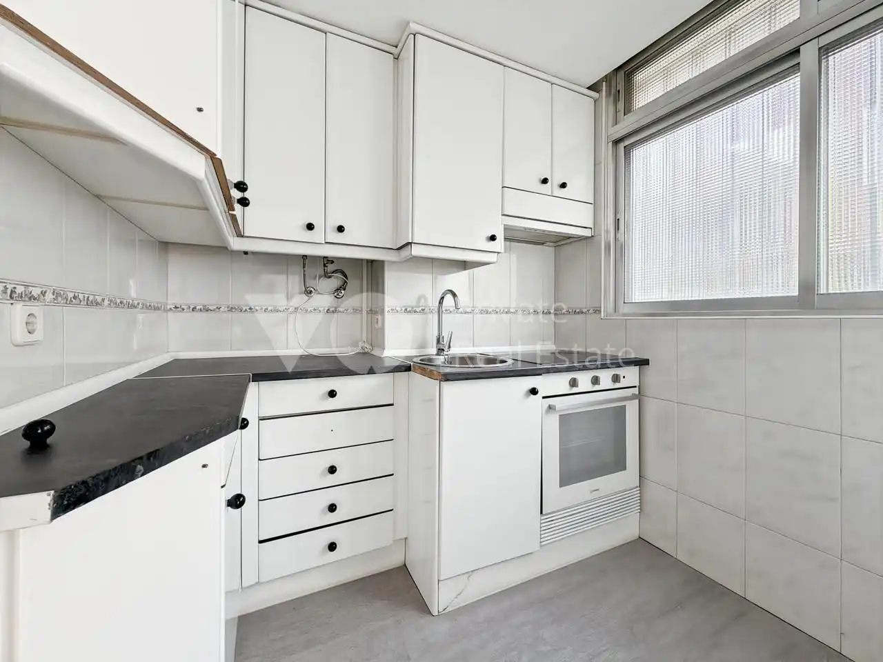 Cocina de Planta baja en venta en Alcobendas con Calefacción, Terraza y Trastero