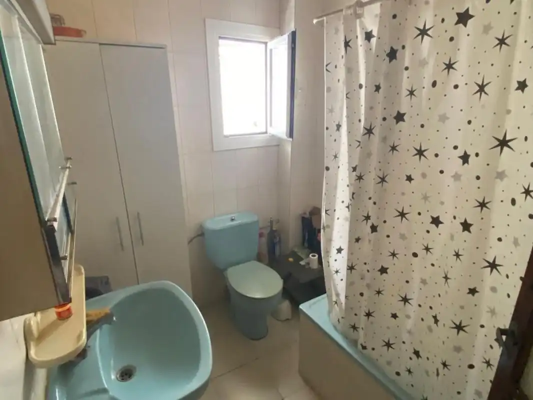 Badezimmer von Erdgeschoss zum Verkauf in Xàtiva mit Heizung, Terrasse und Abstellraum