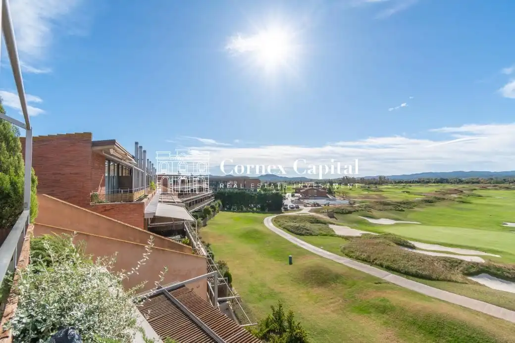 Vista exterior de Dúplex en venta en Gualta con Calefacción, Jardín privado y Terraza