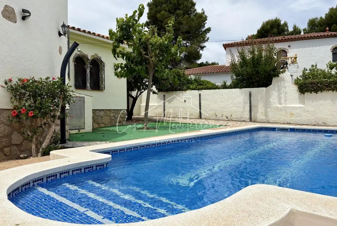 Villa mit Pool zum Verkauf in Miami Platja, imagen 5