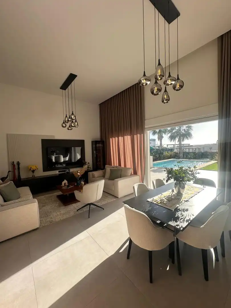Sala d'estar de Casa o xalet en venda en Madrid