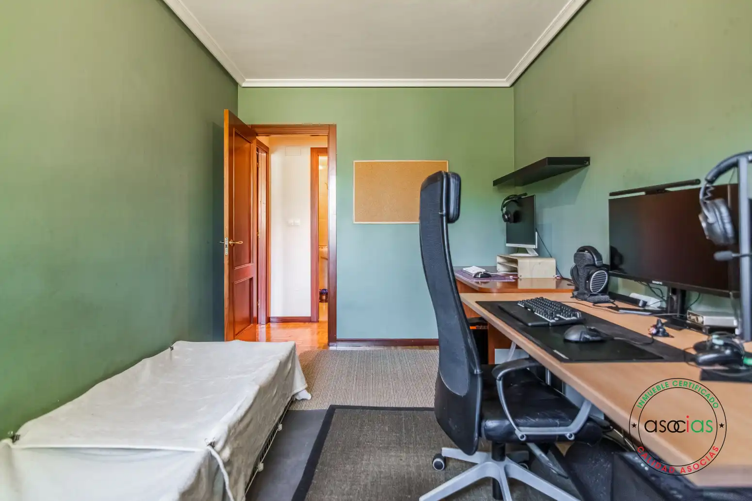 Bedroom of Flat for sale in Oviedo   with Heating and Storage room