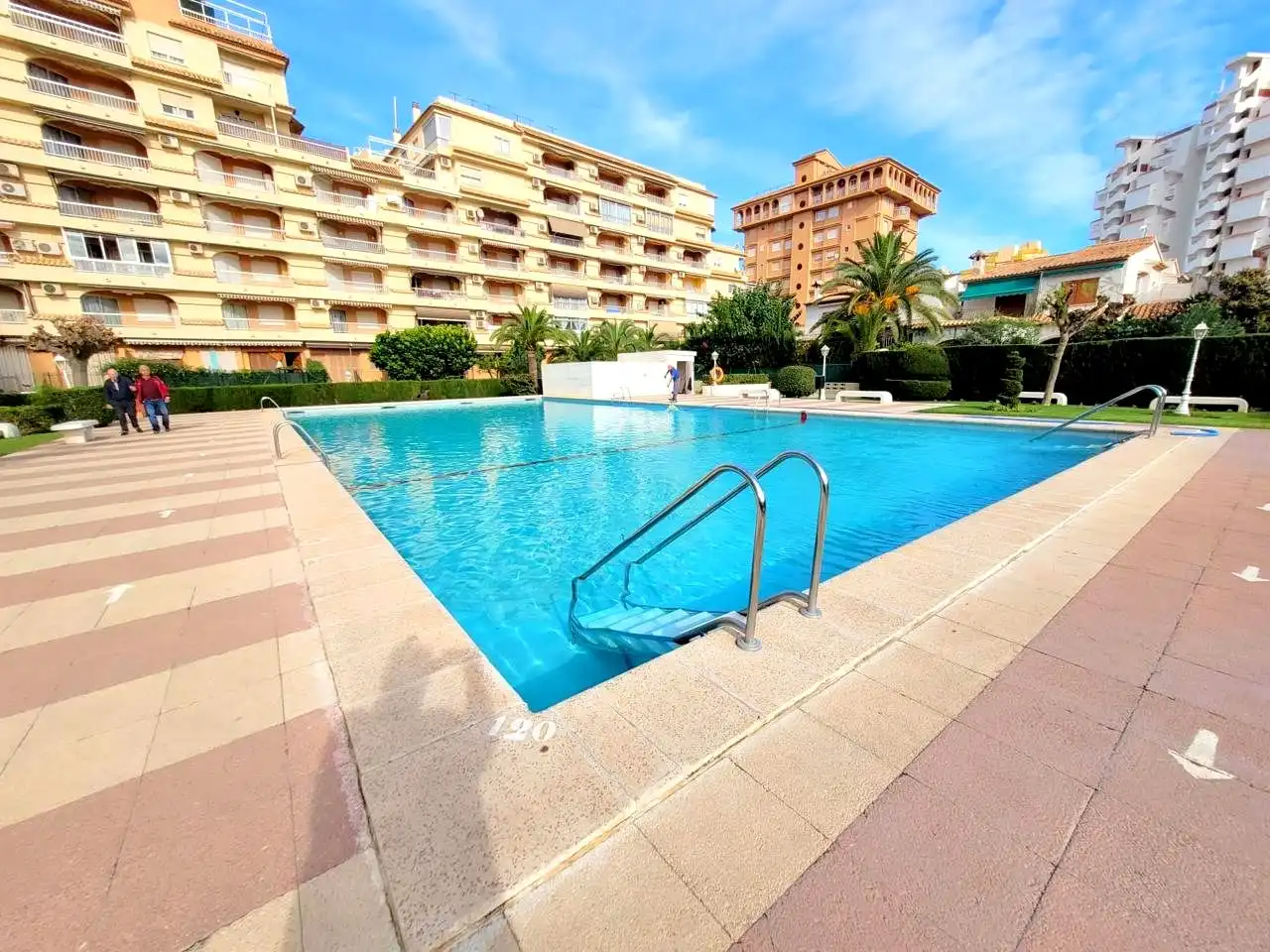 Apartamento de alquiler en De Castella-Lleó, 13, Playa de Gandia
