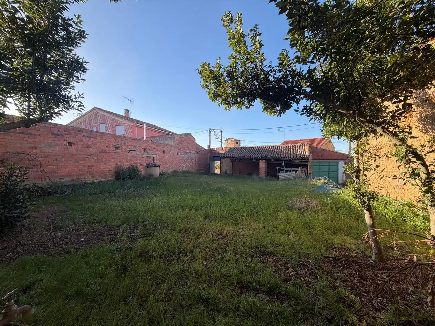Finca rústica en venta en Santovenia con Jardín privado y Amueblado