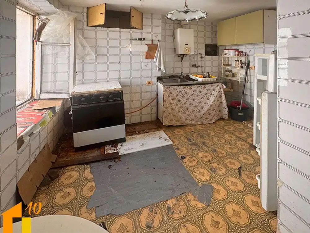 Kitchen of Apartments for sale in Burgos