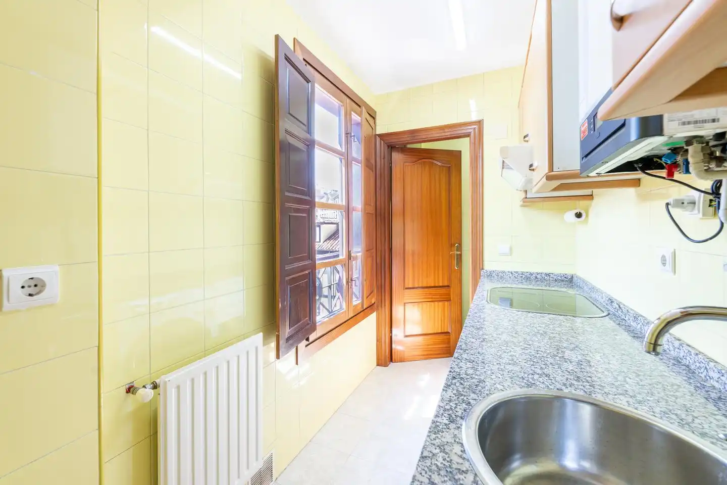 Wohnung zur Miete in Calle Fontán, Fontán