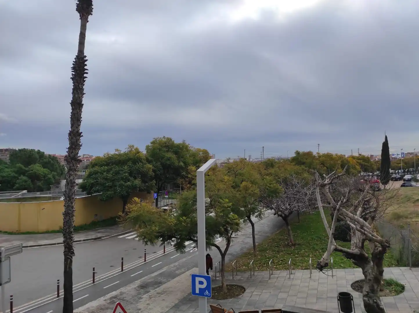 Vista exterior de Piso en venta en Esplugues de Llobregat con Calefacción y Terraza