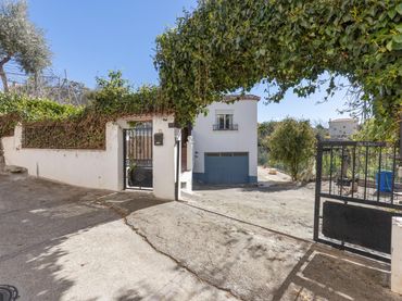 Detached house for sale in Cádiar