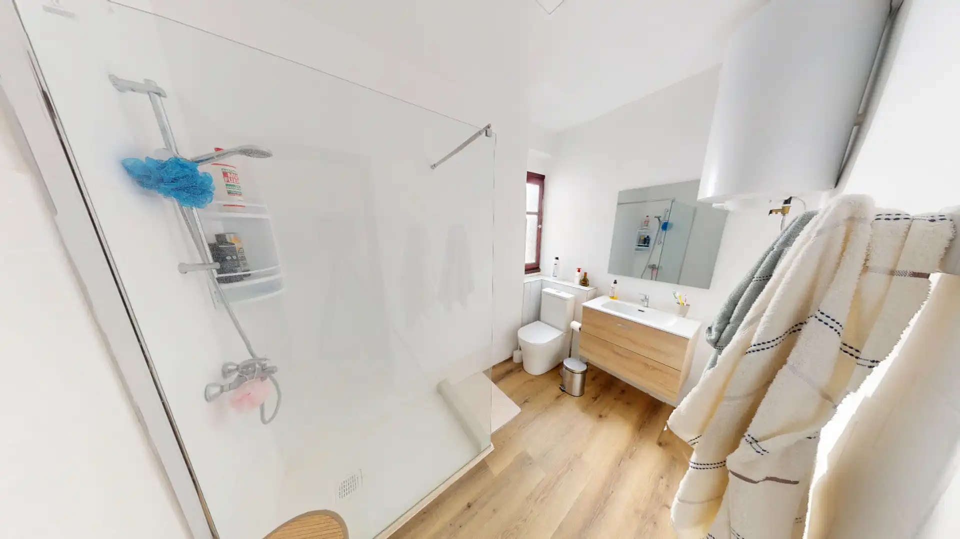 Baño de Piso en venta en Villena con Aire acondicionado, Amueblado y Balcón