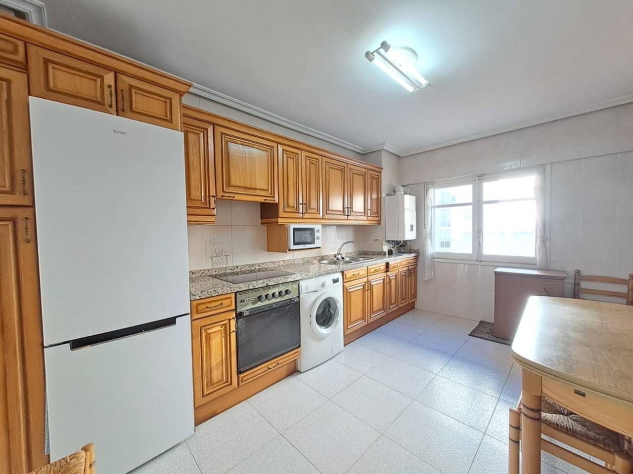 Cocina de Piso en venta en Burgos Capital con Calefacción y Terraza