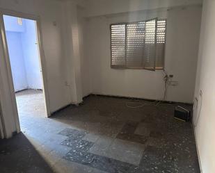 Flat for sale in  Valencia Capital  with Balcony