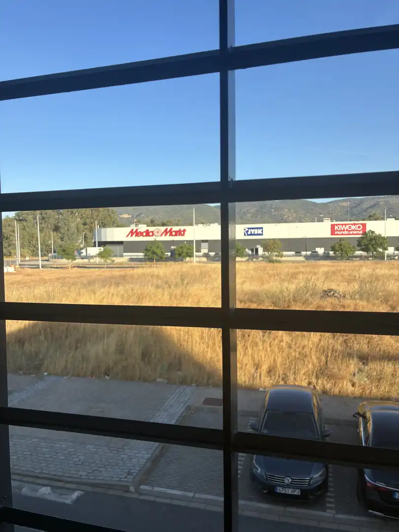 Außenansicht von Geschaftsraum zur Miete in Periurbano Oeste - Sierra
