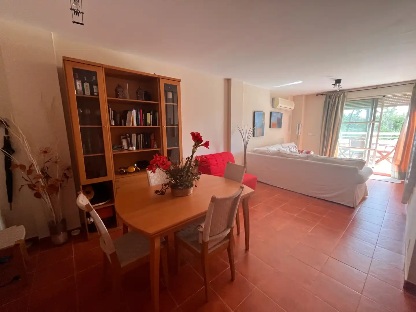 Sala d'estar de Dúplex en venda en Islantilla amb Aire condicionat, Terrassa i Moblat