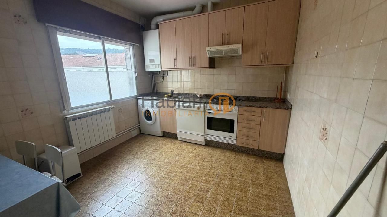 Kitchen of Flat for sale in Cuntis  with Heating, Terrace and Storage room