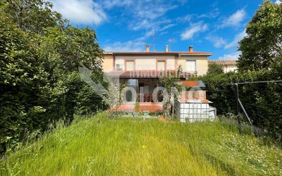 Single-family semi-detached for sale in Castañares de Rioja  with Private garden, Terrace and Storage room