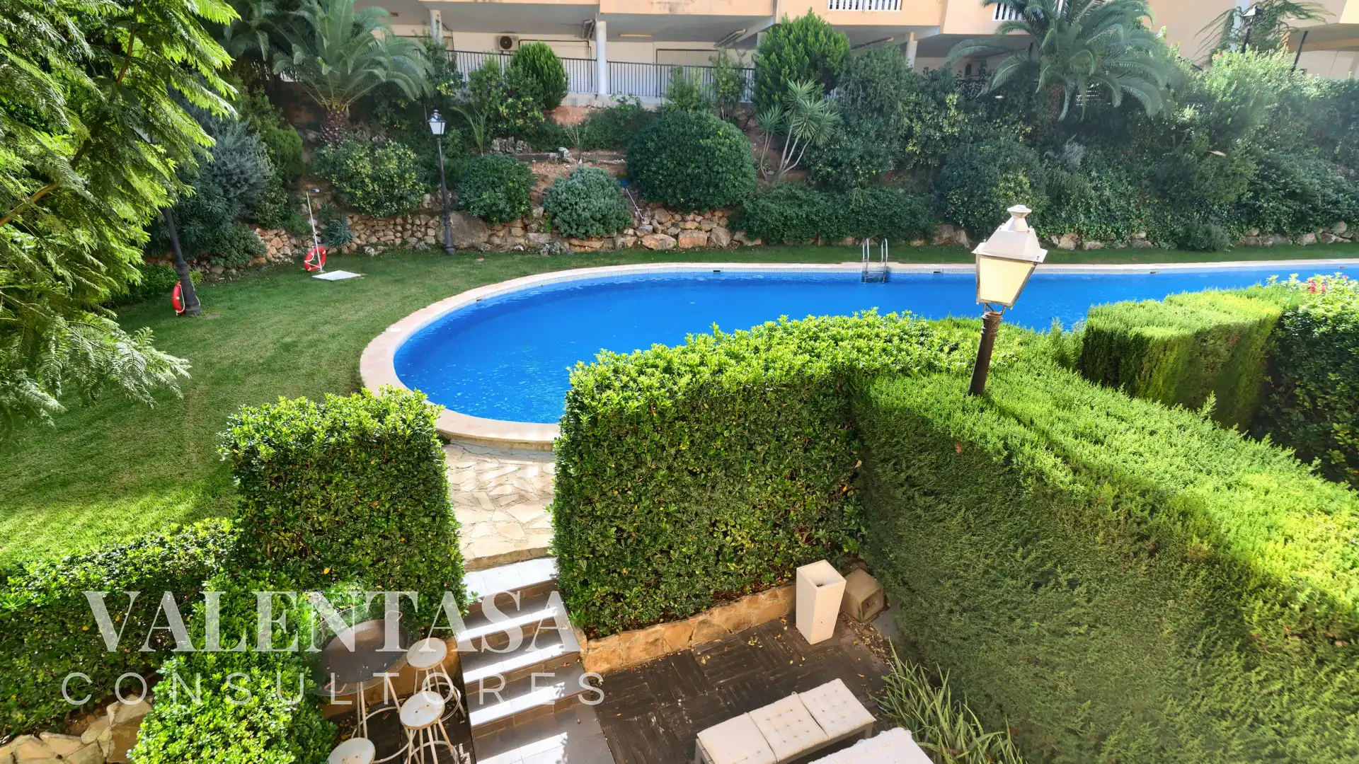 Garden of Detached homes for sale in Chiva  with Air Conditioner, Private garden and Terrace