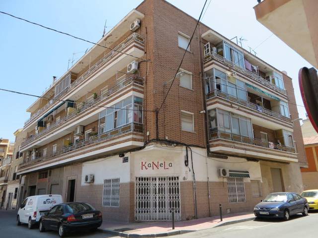 Piso en Venta en Calle ALCALDE ESTRADA en El Palmar