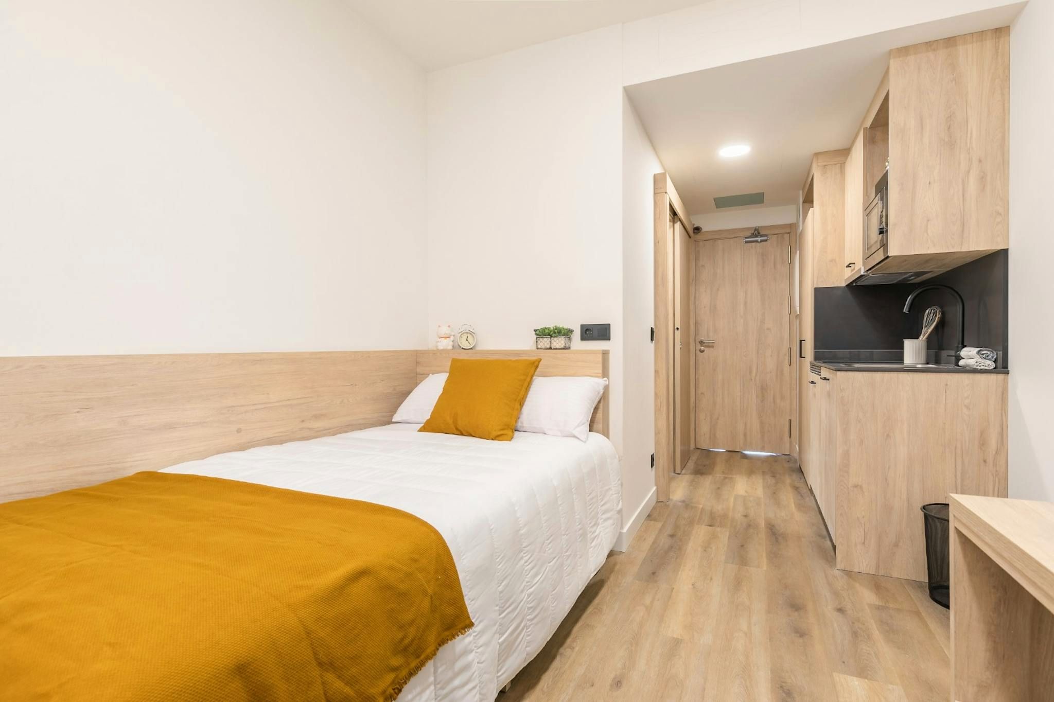 Schlafzimmer von Gebaude zur Miete in  Madrid Capital