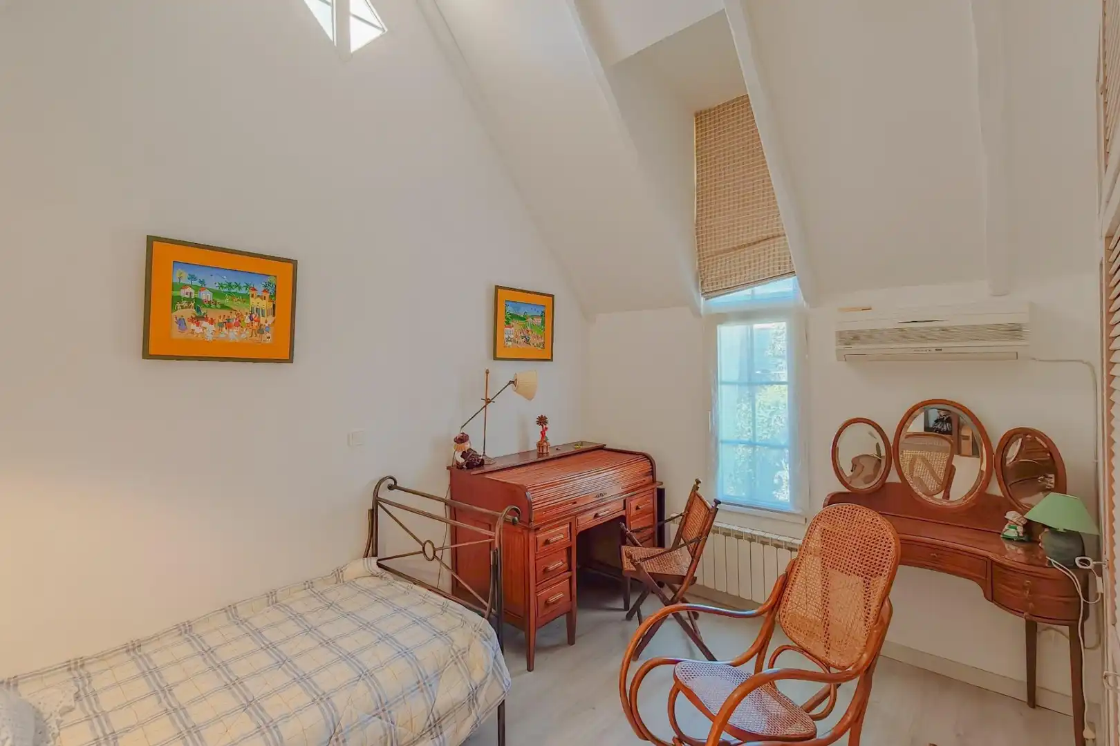 Schlafzimmer von Haus oder Chalet zum Verkauf in Torrelodones mit Heizung, Privatgarten und Terrasse