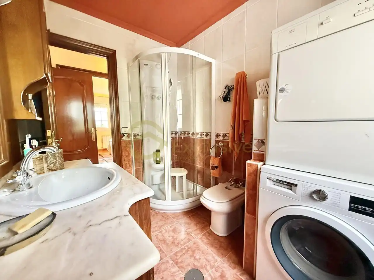 Baño de Casa o chalet en venta en Castrillón con Calefacción, Jardín privado y Parquet