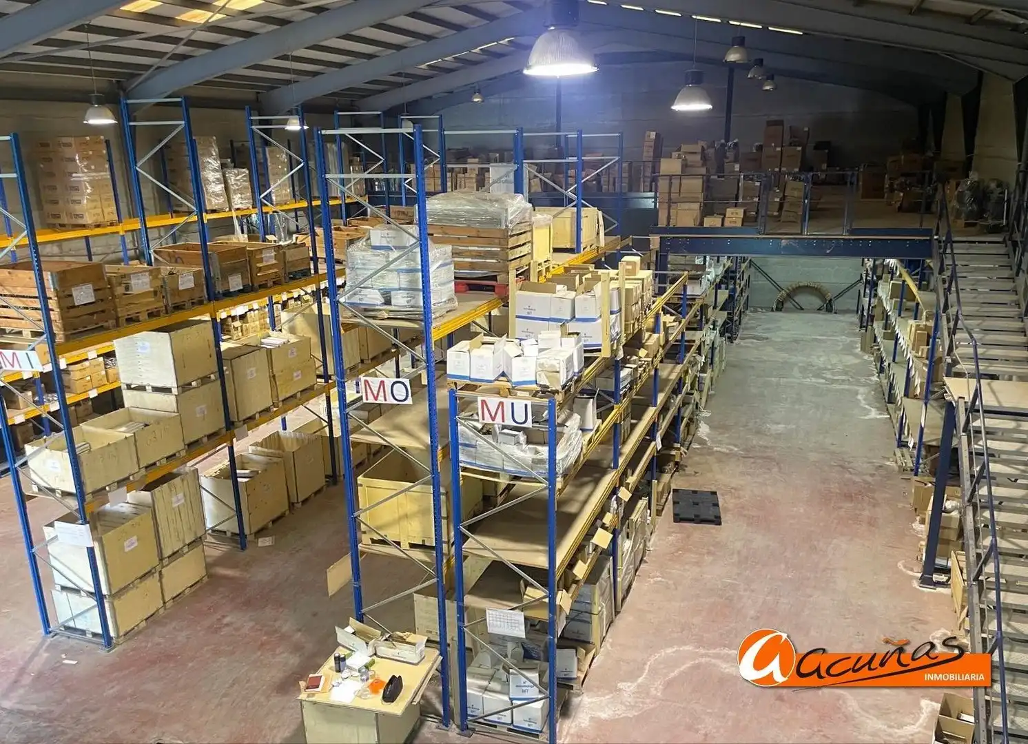 Nau industrial en venda a Mollina