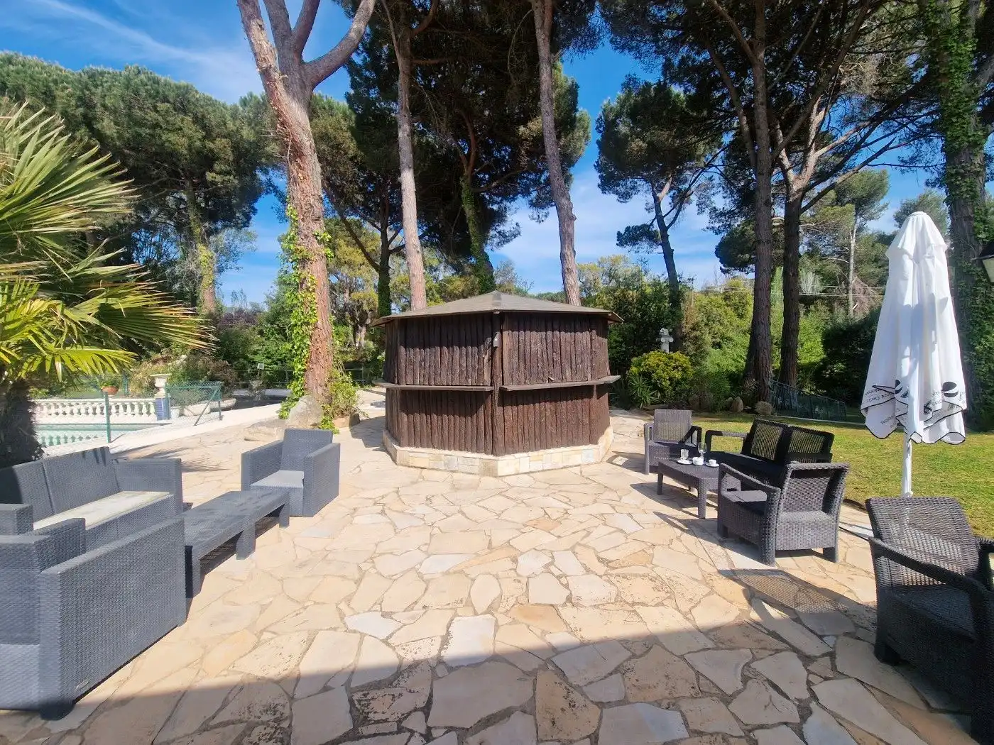 Jardín de Local en venta en Calonge i Sant Antoni con Aire acondicionado, Calefacción y Amueblado