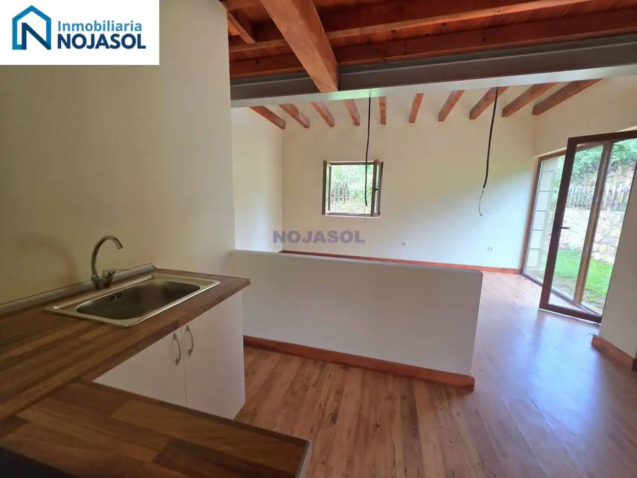 Cocina de Apartamento en venta en Vega de Liébana con Calefacción, Jardín privado y Parquet