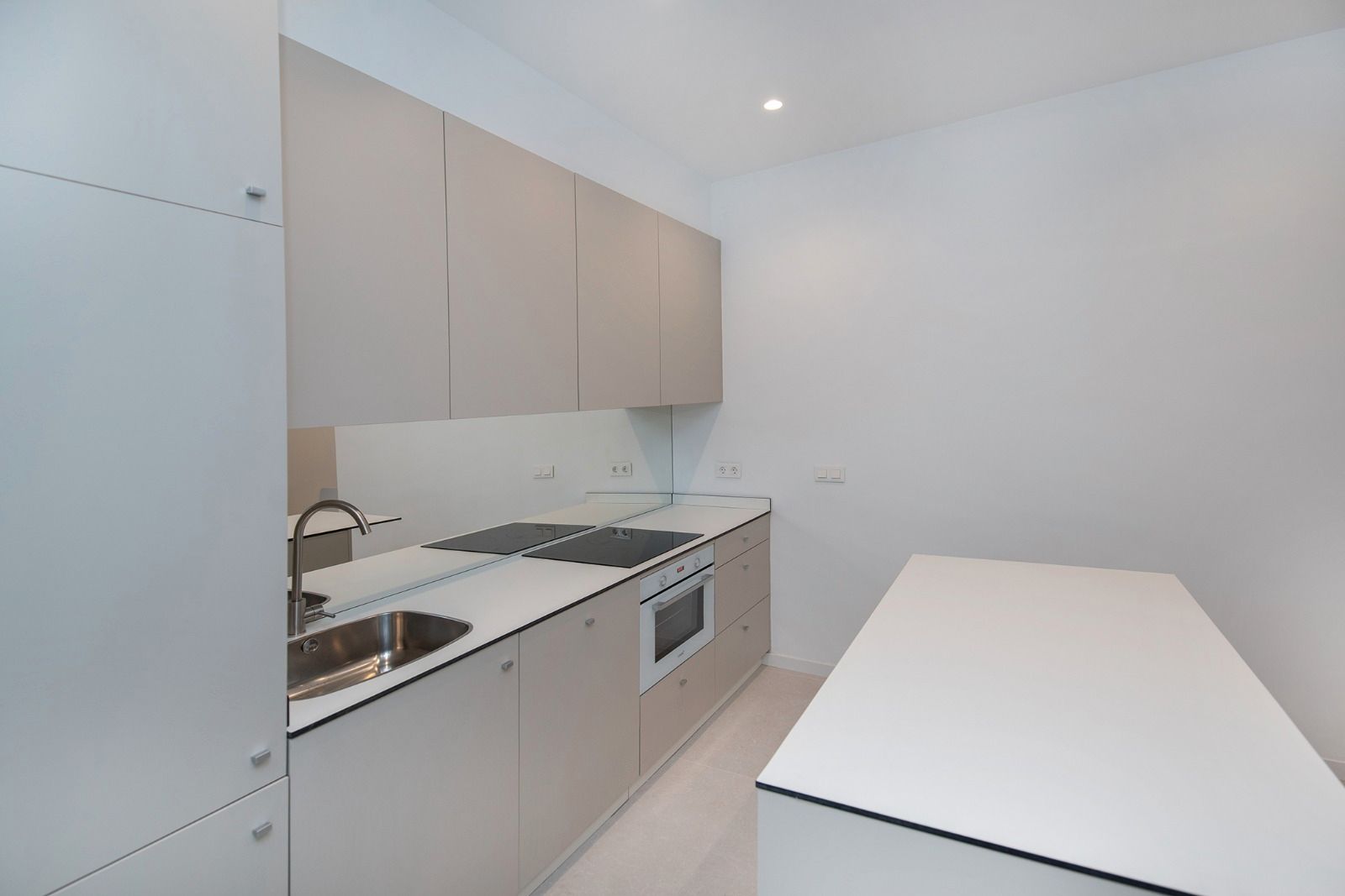 Kitchen of Flat for sale in  Albacete Capital  with Heating, Parquet flooring and Furnished