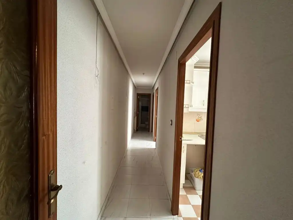 Appartamento con ascensore in vendita a Centro, imagen 3