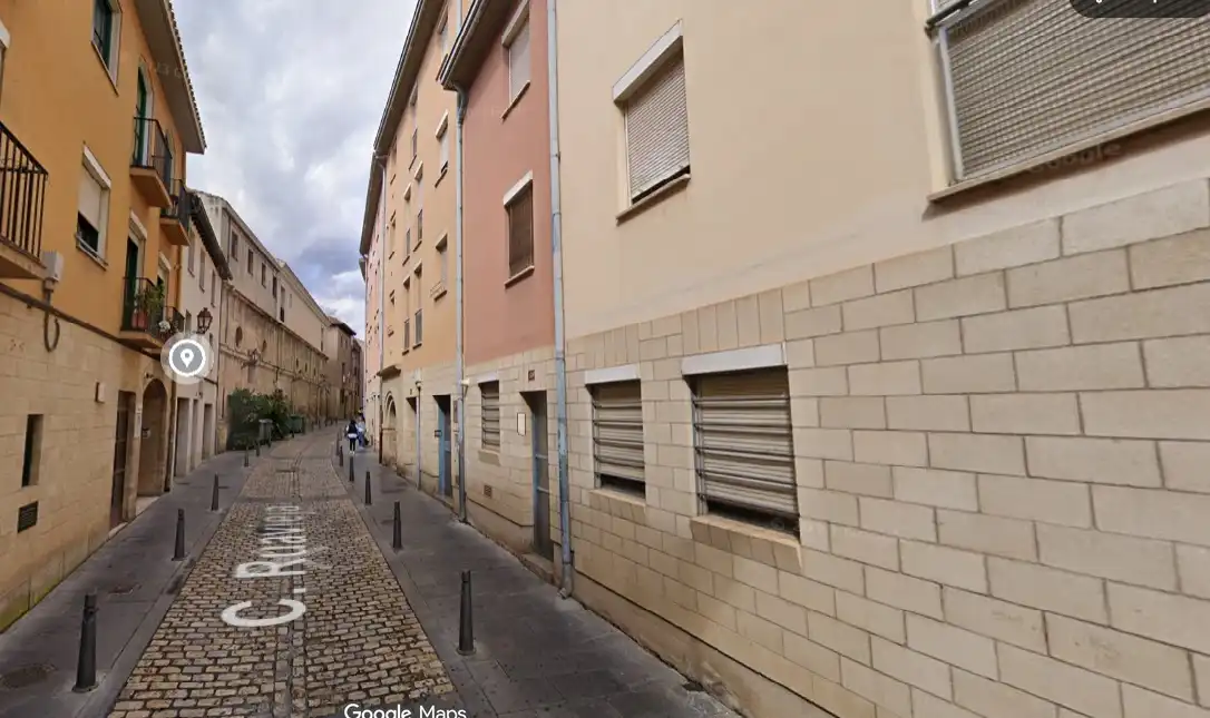 Vista exterior de Apartamento en venta en  Logroño con Calefacción y Trastero