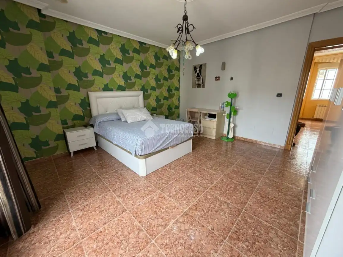 Habitación de Casa o chalet en venta en Torredonjimeno
