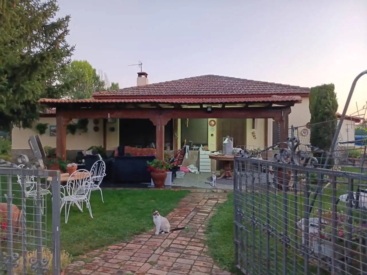 Houses for sale in Poligono 0, Ciudad Rodrigo